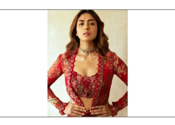 Mrunal Thakur’s ‘little ritual’ is watching films with fans, calls it ‘real magic’