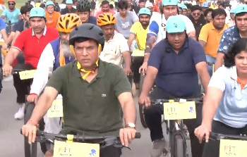 Fit India-Sundays on Cycle with ‘Garv se Swadeshi’ theme sees massive participation