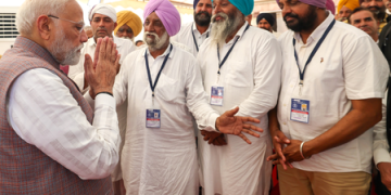 PM Modi announces assistance of Rs 1,600 crore for flood-hit Punjab