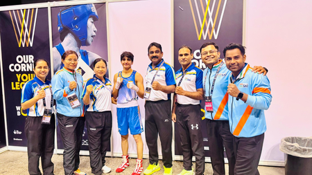 World Boxing C’ships: Minakshi wins gold in women’s 48kg, India bags second yellow metal in Liverpool 