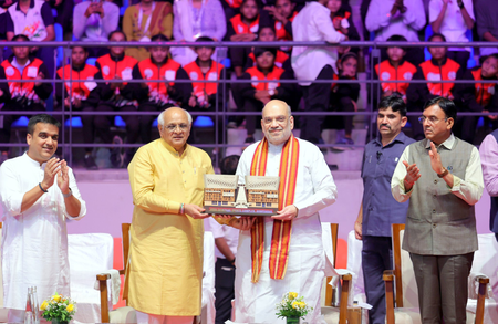 Amit Shah dedicates Veer Savarkar Sports Complex to the nation