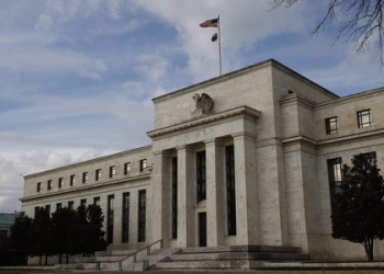 US Federal Reserve cuts interest rate by 0.25 pc, balancing curbing inflation