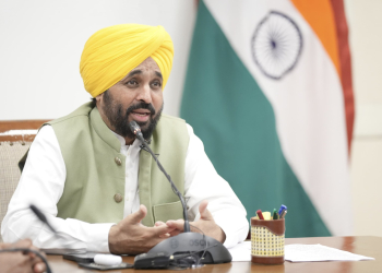 GURMEET SINGH KHUDIAN HANDS OVER JOB LETTERS TO YOUTH IN DAIRY DEVELOPMENT DEPT