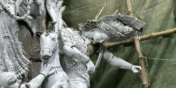 Ahead of Durga Puja, seven Hindu idols vandalised in Bangladesh
