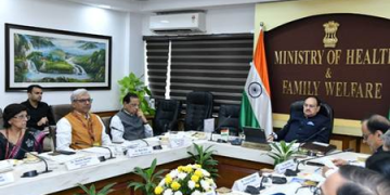 Health Minister urges working together to anticipate, prevent & respond to future threats