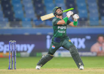 Asia Cup: Farhan’s fifty, Ashraf’s late cameo take Pakistan to 171/5 against India