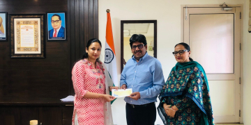 Manav Mangal Group of Schools contributes Rs 10 lakh towards flood relief