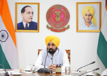 Every flood victim will get compensation within 45 days: CM Mann