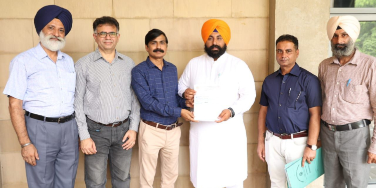 GURDASPUR UNIVERSITY RAISES ₹3.5 LAKH FOR FLOOD RELIEF