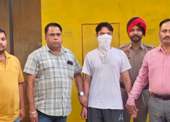 Zero tolerance against corruption : Vigilance Bureau nabs private person taking Rs 20000 bribe