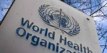 Ebola outbreak in Congo shows decline but challenges remain: WHO