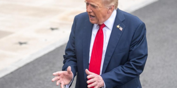 Trump discloses Israel’s halt of bombing in Gaza, urges Hamas to move quickly