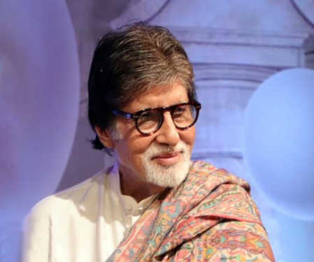 Big B tells homemakers to take pride: Managing a home is no easy task