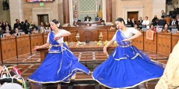 Diwali celebrated in Los Angeles with zeal, showcases cultural harmony
