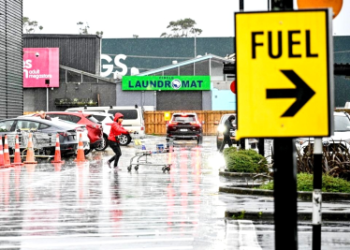 New Zealand household living costs rise 2.4 per cent