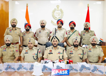 JUVENILE AMONG FIVE INVOLVED IN CROSS-BORDER ARMS AND NARCOTICS SMUGGLING HELD WITH 12 PISTOLS, 1.5KG HEROIN