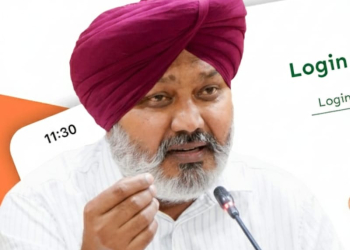 DC Komal Mittal Spreads Diwali Cheer Among Girls at Jyoti Kanya Saroop Asra, Kharar