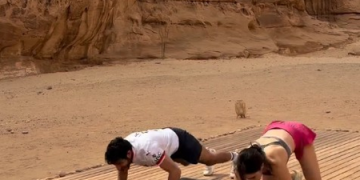 Sara Ali Khan & Ibrahim give fitness goals with their workout ‘on the rocks’