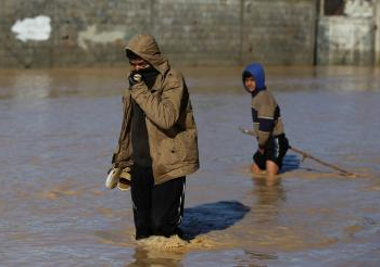 UN reacts after heavy rains flood displaced families in Gaza