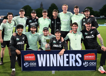 Henry, Chapman star as New Zealand seal 3-0 clean sweep