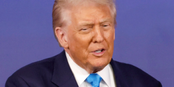 Trump administration targets six lawmakers over ‘illegal orders’ video