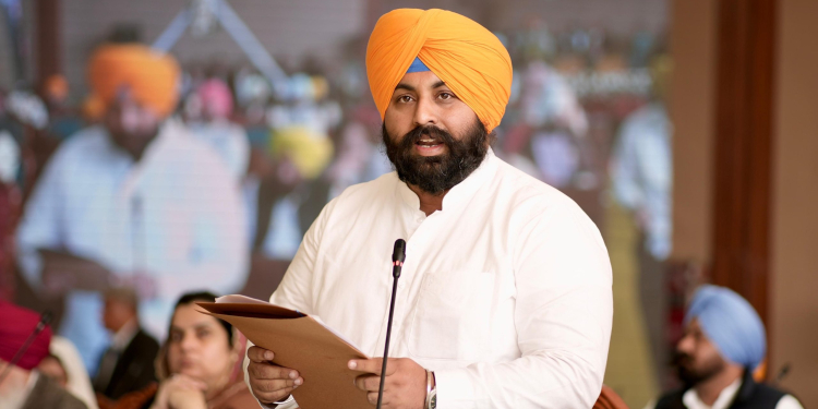 SPECIAL VIDHAN SABHA SESSION: HARJOT BAINS TABLES RESOLUTION HAILING GURU TEGH BAHADUR SAHIB’S SUPREME SACRIFICE
