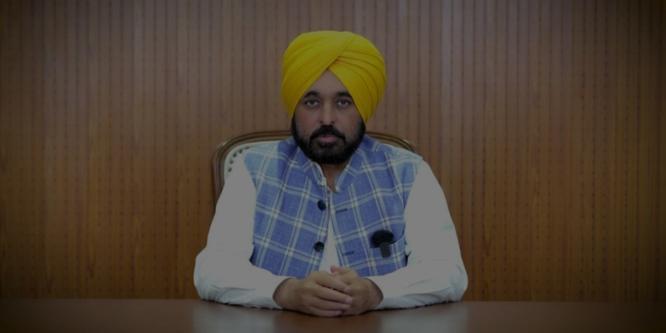 WILL NOT ALLOW UNION GOVERNMENT TO SUCCEED IN ITS NEFARIOUS DESIGNS TO SNATCH CHANDIGARH: CM