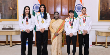 World Boxing Championships’ medal-winning women boxers felicitated by President Droupadi Murmu