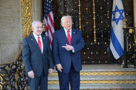 Trump sets deadline for Hamas disarmament