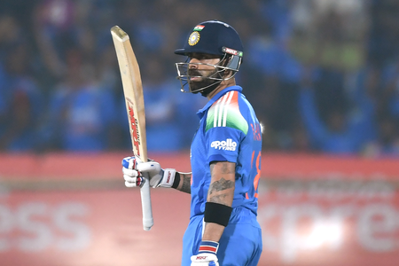 Kohli edges nearer to dethroning Rohit as the No. 1 ODI batter