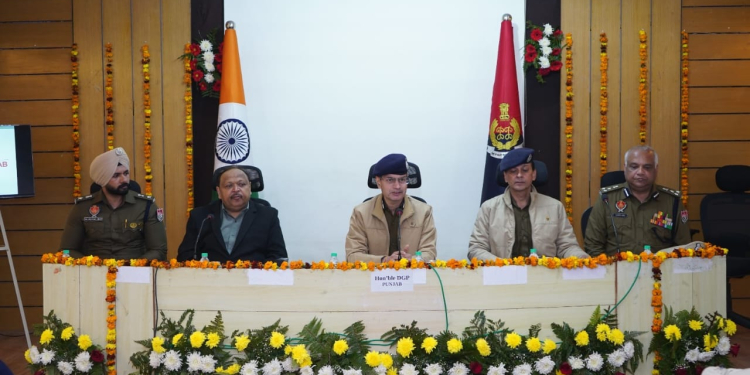 GANGSTRAN TE VAAR: DGP PUNJAB REVIEWS ACTION AGAINST GANGSTERS IN BORDER DISTRICTS