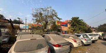 Minister Arora Orders Shifting of Scrapped, Abandoned and Confiscated Vehicles Lying in Police Stations Outside City Limits