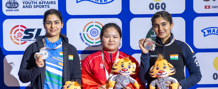 Asian Rifle/Pistol C’ship: Manu misses gold in shoot-off, Esha wins bronze in 25m Pistol