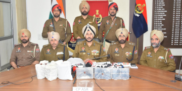 10 LINKED TO DIFFERENT CROSS-BORDER DRUG AND ILLEGAL ARMS SMUGGLING MODULES HELD IN AMRITSAR; 5.4KG HEROIN, 3 PISTOLS RECOVERED