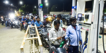 Centre slashes excise duty on petrol and diesel by Rs 10 per litre each