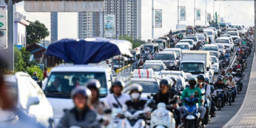 Fuel prices in Cambodia continue to rise amidst ongoing Mideast conflict