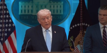 Trump sets deadline, warns Iran of strikes