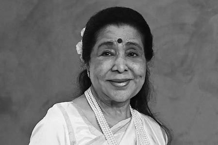 Asha Bhosle passes away at 92, last rites to be held on Monday at Shivaji Park