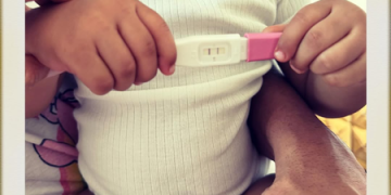 Deepika Padukone & Ranveer Singh make pregnancy announcement: Dua to become an elder sister soon