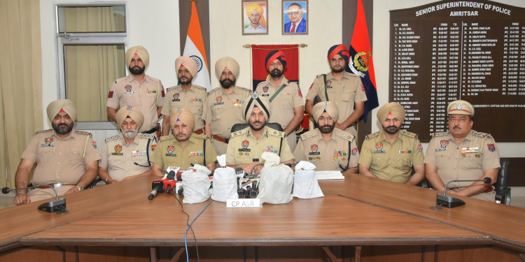 FIVE LINKED TO CROSS-BORDER NARCOTICS SMUGGLING CARTELS HELD WITH 7KG HEROIN IN AMRITSAR