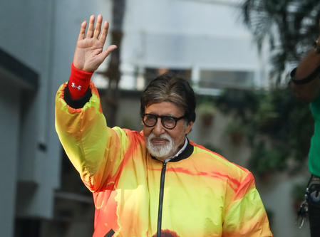 Big B starts his day on a reflective note: A good day is ever a good day