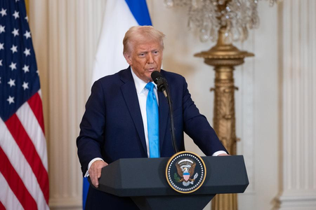 Trump touts economy, Iran strikes