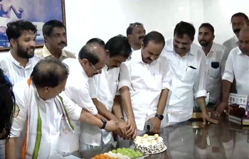 Kerala results: Celebrations erupt at Cong office as UDF heads for victory