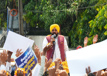 Historic initiative by Bhagwant Mann Govt, distribution of free food kits begins for 40 lakh poor, Dalit and backward families in Punjab