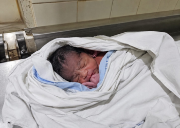 Newborn found abandoned in Mumbai hospital bathroom; police launch search for mother