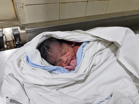 Newborn found abandoned in Mumbai hospital bathroom; police launch search for mother