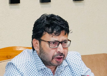Dr. Ravjot Singh