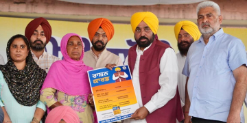 Historic initiative by Bhagwant Mann Govt, distribution of free food kits begins for 40 lakh poor, Dalit and backward families in Punjab