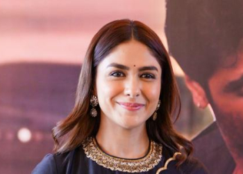 Mrunal Thakur is ‘dubbing’ for something special, calls it ‘magic’