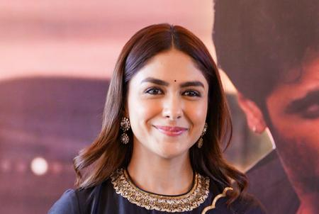 Mrunal Thakur is ‘dubbing’ for something special, calls it ‘magic’